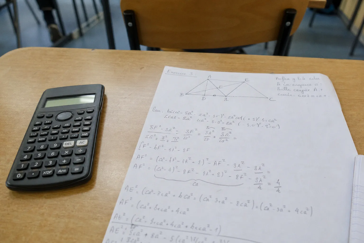 Calculatrice scientifique au collège : les critères pour faire le bon choix