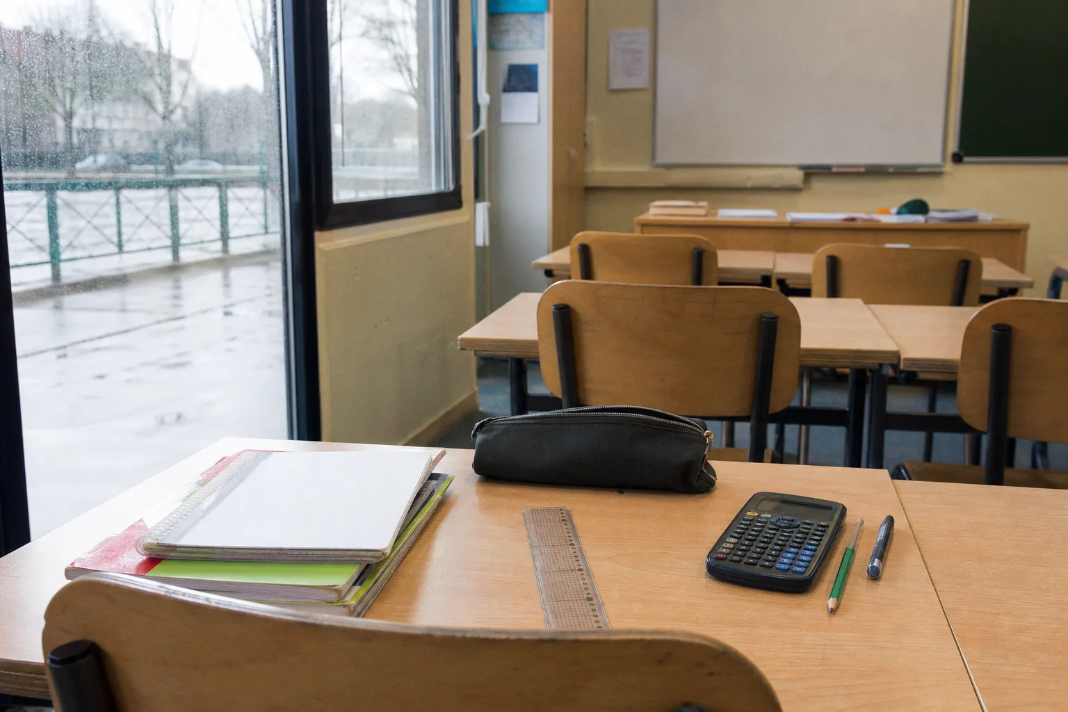 Faut-il encore enseigner le calcul infinitésimal au collège ?