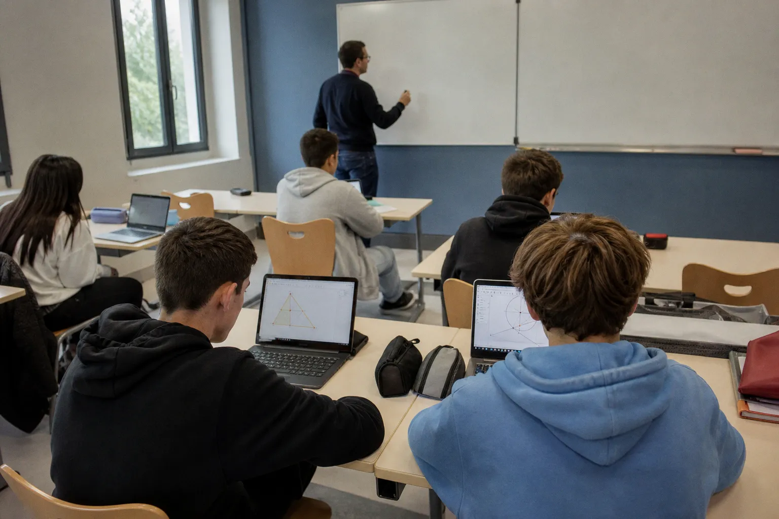 Optimiser l'apprentissage de la géométrie au collège avec GeoGebra