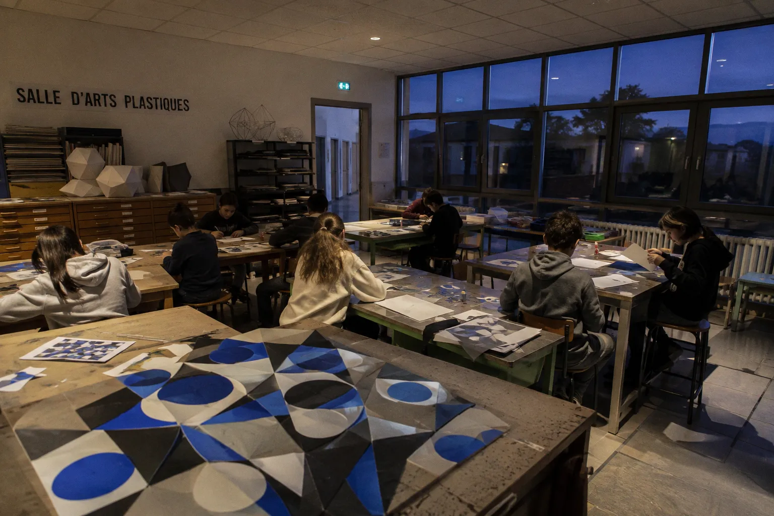 Reproduire l'œuvre Tannis de Vasarely : un projet géométrique pour le collège